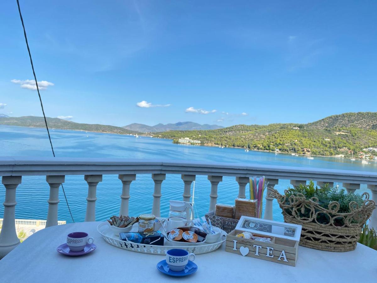 Kasteli Suite Poros Town Zewnętrze zdjęcie