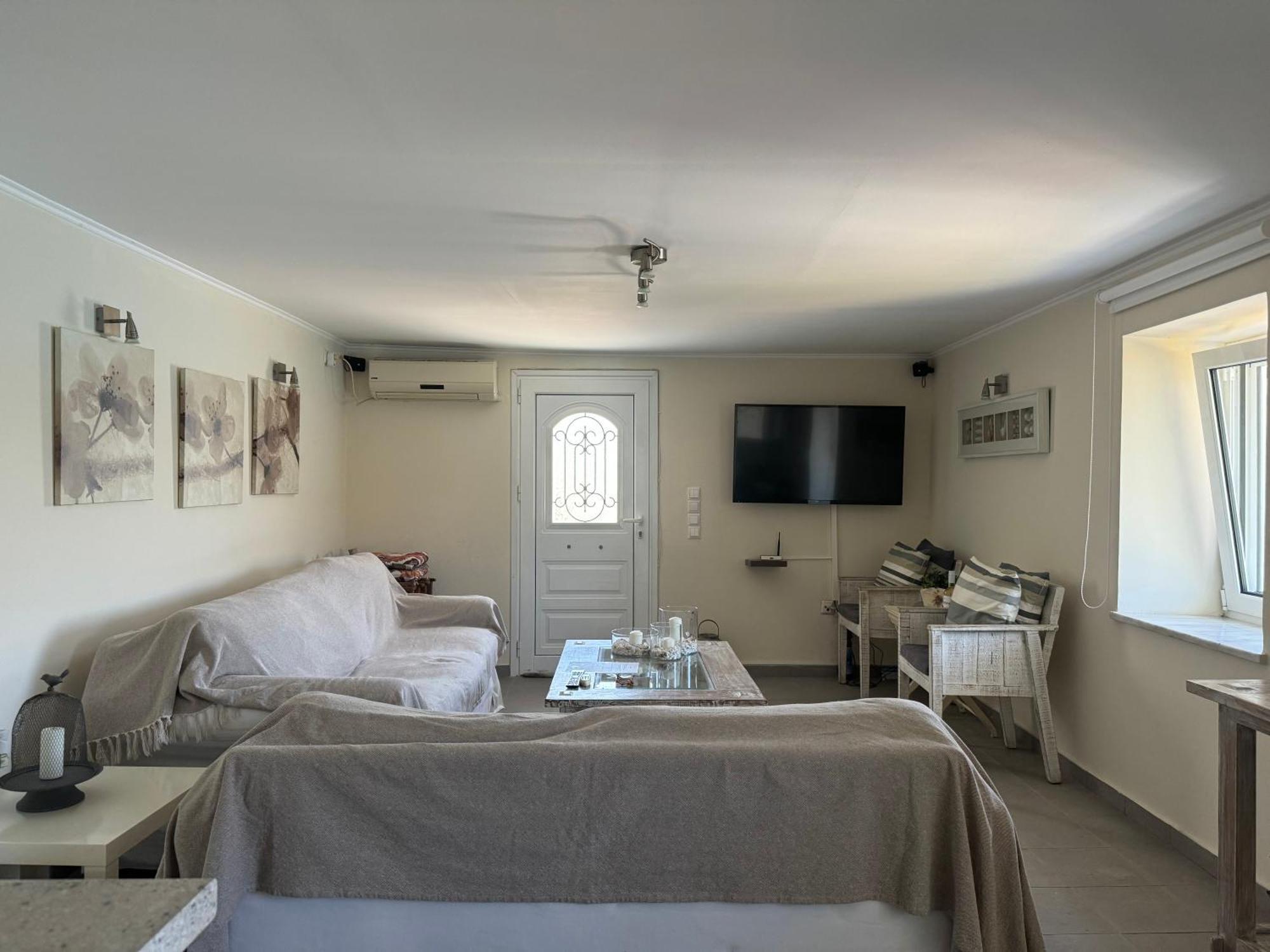 Kasteli Suite Poros Town Zewnętrze zdjęcie